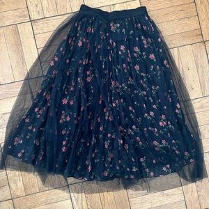 Beautiful flowers skirt